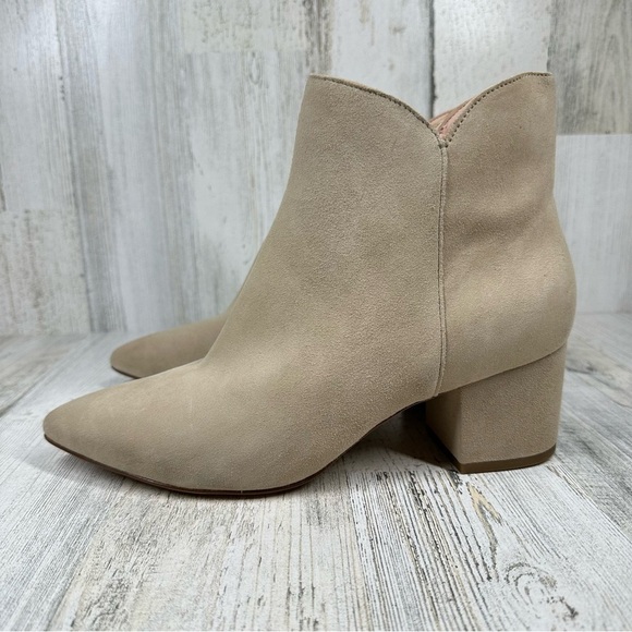 New Cole Haan  Elyse Suede Nude Booties #1294 - Picture 1 of 13
